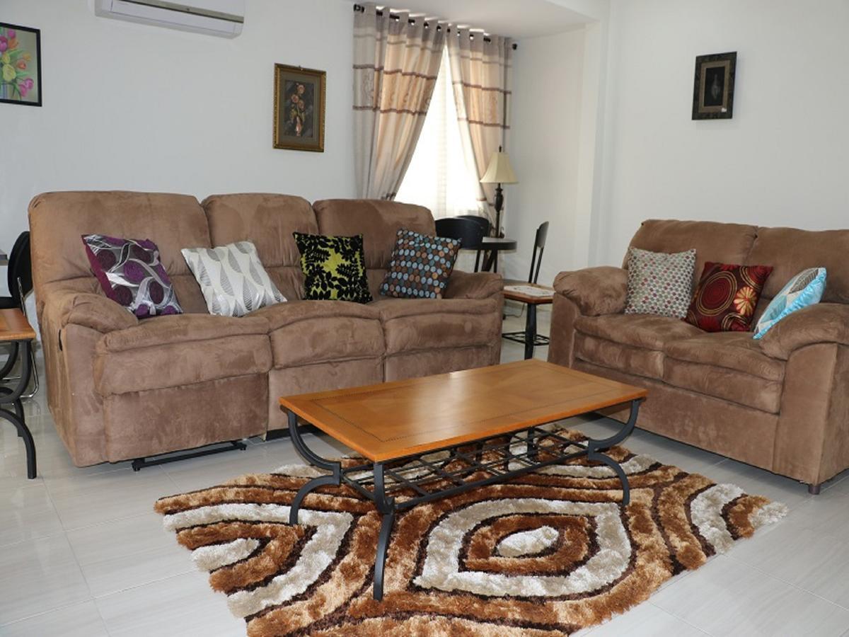 Jaria Apartments Accra Esterno foto